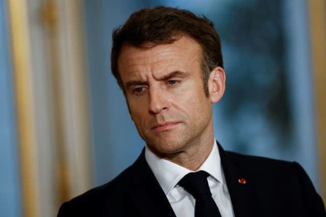 Mentre la Francia parla di fine vita, l'Italia resta ancora immobile
