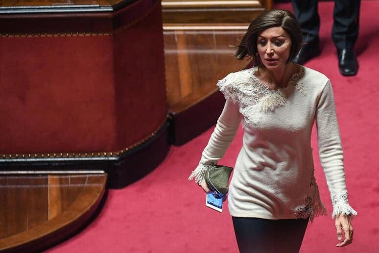 Il governo Meloni vuole tagliare 190 milioni alla Ricerca