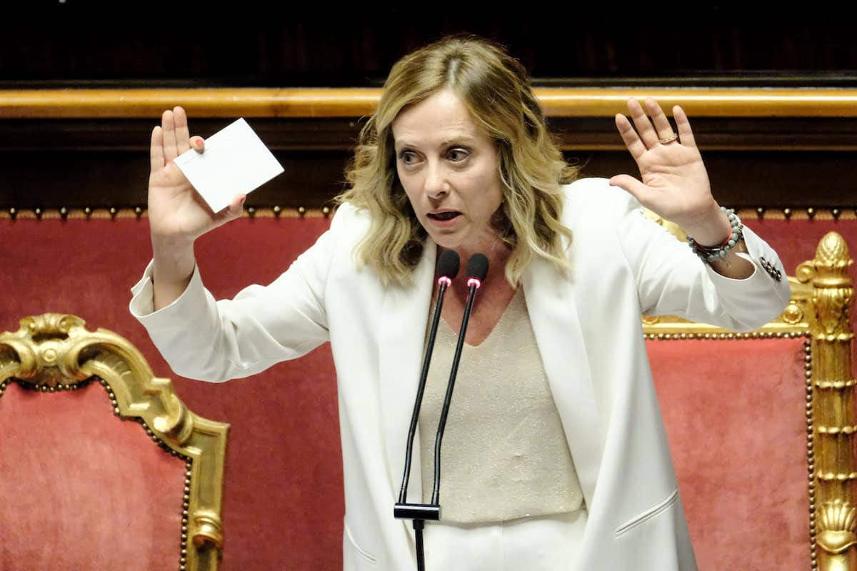 Giorgia Meloni soffre per i bambini, tranne per quelli palestinesi
