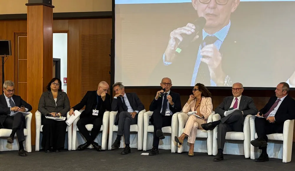A Napoli il terzo Forum sui beni confiscati, Manfredi: "Problema o investimento?"