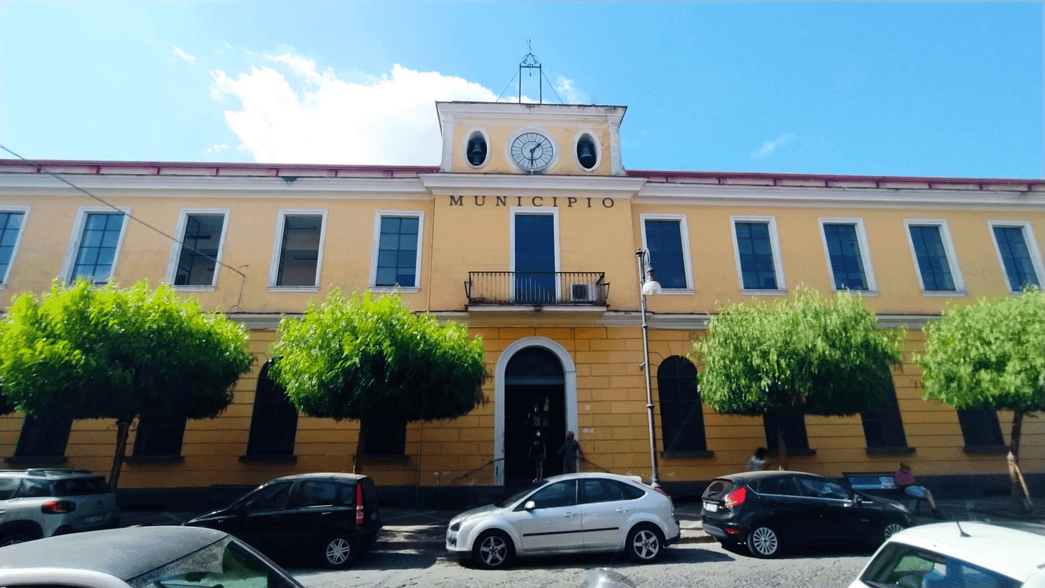 I sessanta giorni di buio della politica campana: i giovani si disinteressano sempre di più