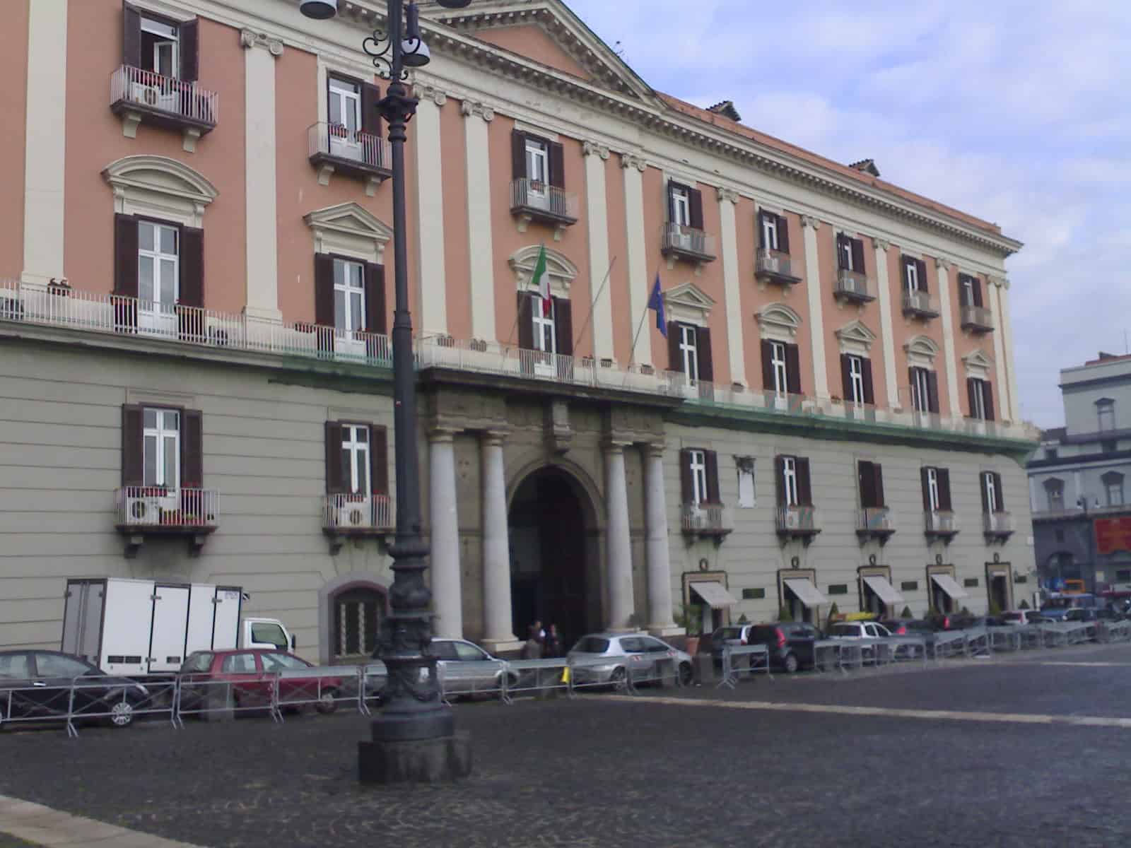 Attacco in Iran, a Napoli il Prefetto rafforza le misure di sicurezza