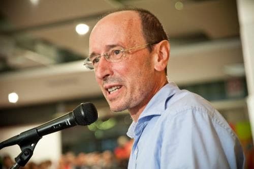 E se la politica tornasse ai giovani? Ecco la proposta di legge Minervini