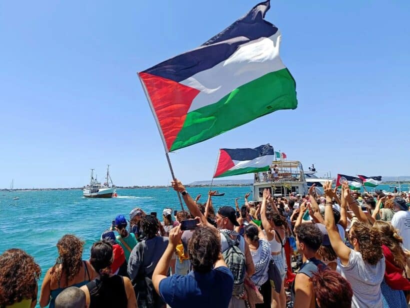 Global Sumud Flotilla verso Gaza: il diritto internazionale smentisce il blocco israeliano