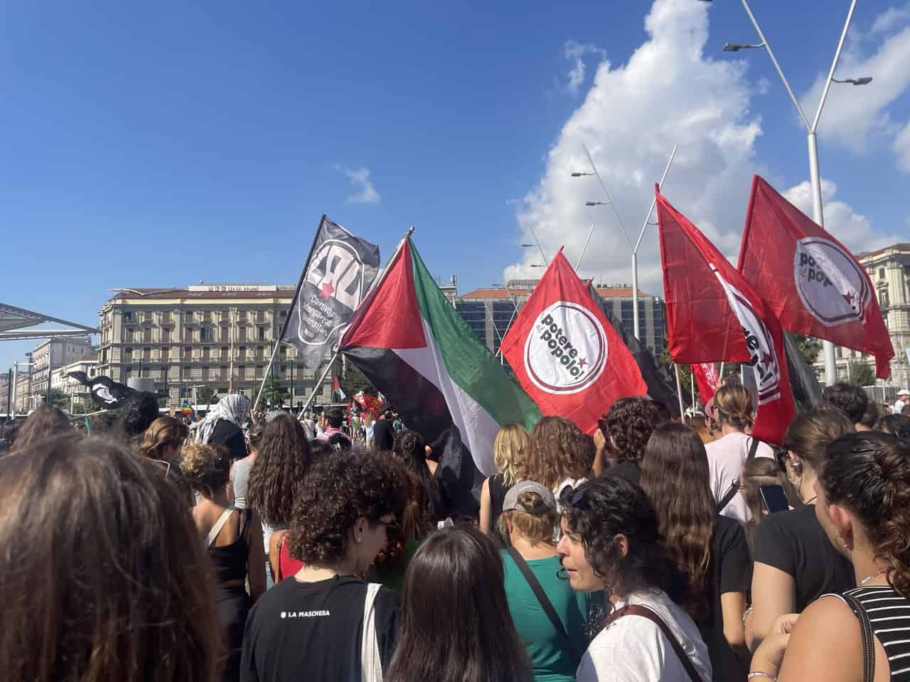 Il governo israeliano controlla gli attivisti italiani
