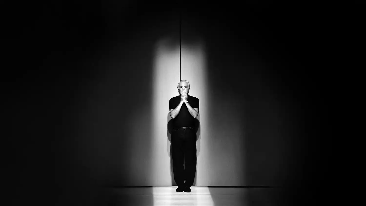Giorgio Armani: l'icona italiana dell'eleganza scompare a 91 anni