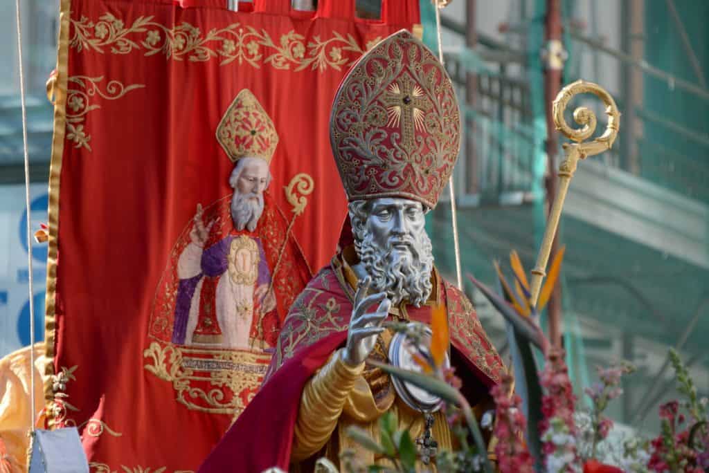 Dopo 848 anni il Corpo di San Castrese torna a Castel Volturno. Le tappe...