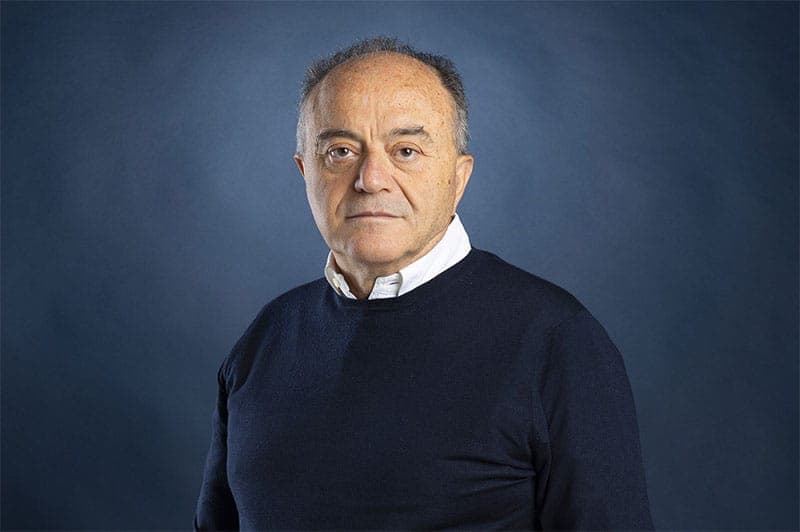 Gratteri denuncia: le mafie già usano l’AI