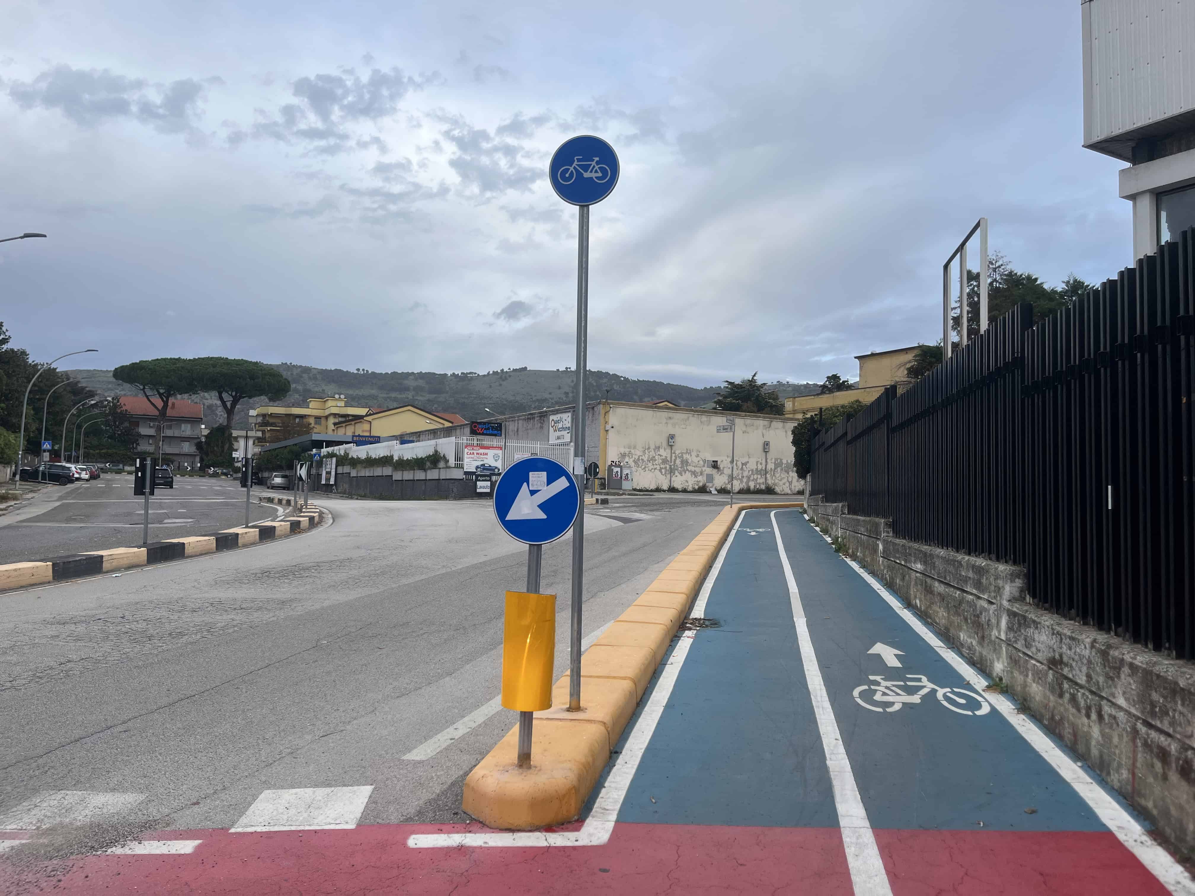 via gallicola caserta