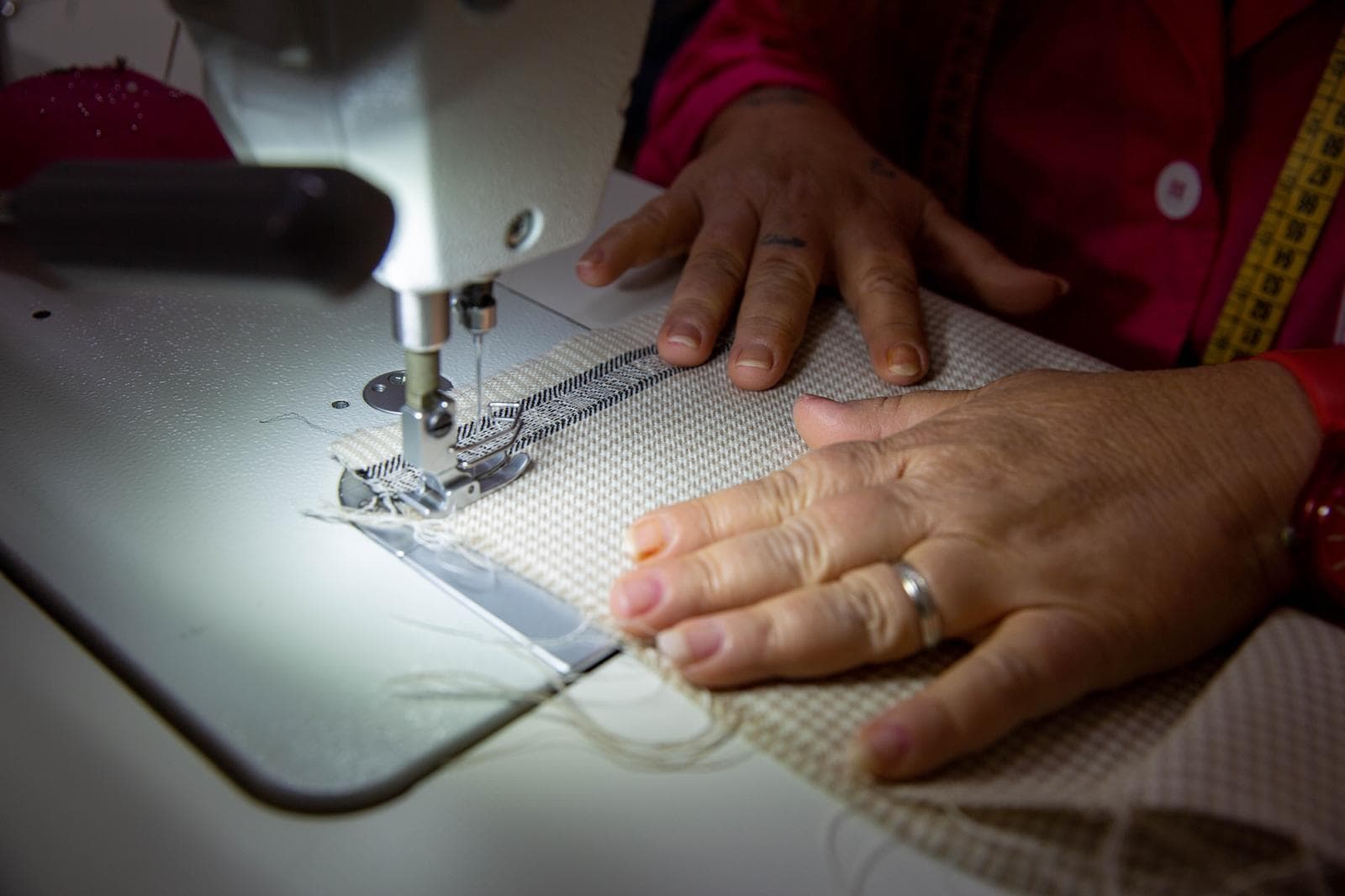 Palingen: la sartoria sociale della rinascita
