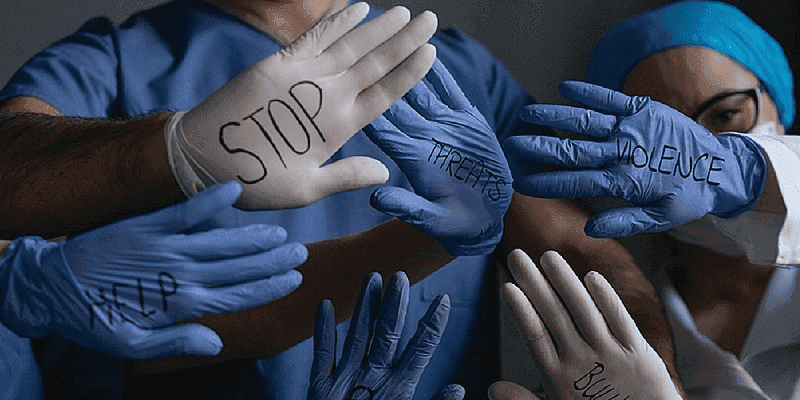Aggressioni negli ospedali nel Napoletano, Michele di Bari: "In calo ma dobbiamo continuare a lavorarci"