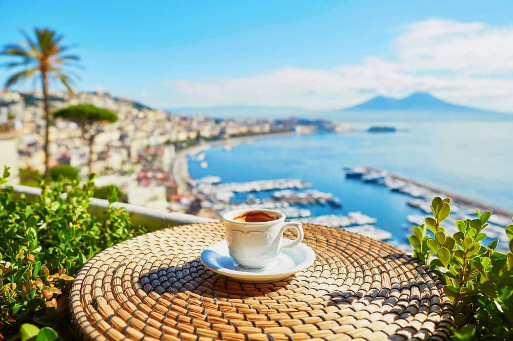 Il prezzo del caffè a Napoli è aumentato del 37,8% in cinque anni