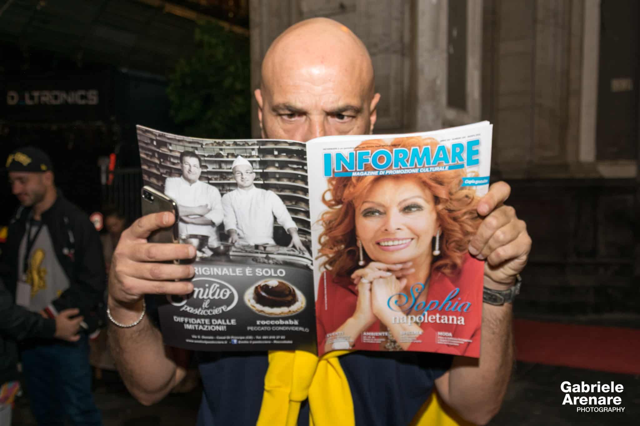 Napoli, la festa laica nel nome di San Gennaro. Gianni Simioli: «emozionante premiare tanti volti della città»