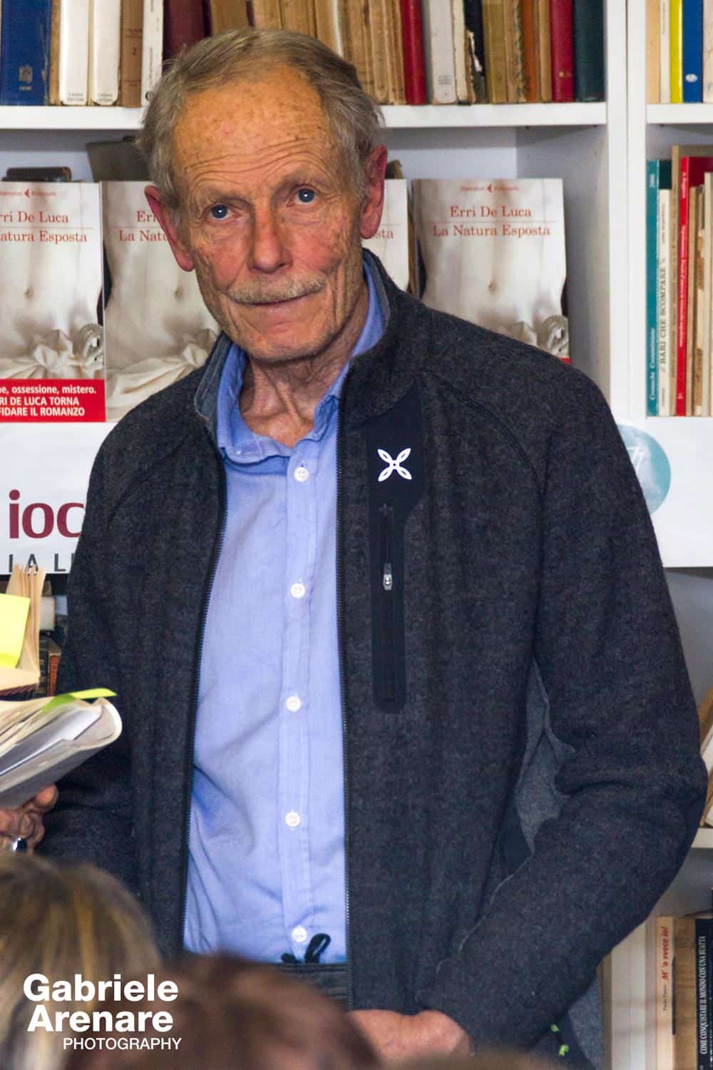 Erri De Luca alla libreria Iocisto - Photo credit Gabriele Arenare