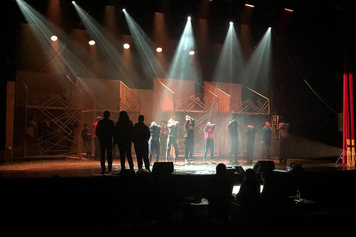 Questa sera al Teatro Politeama il musical “Via Crucis” promosso dall'Associazione "Arti e Mestieri"