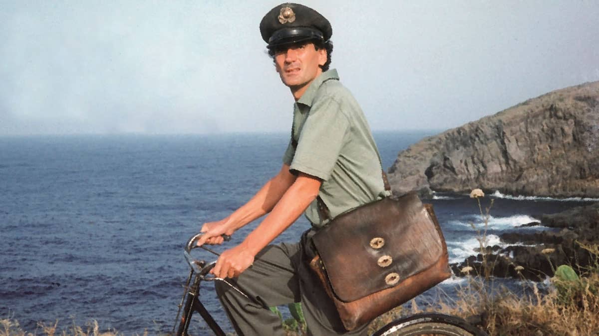 Massimo Troisi ne "Il Postino"