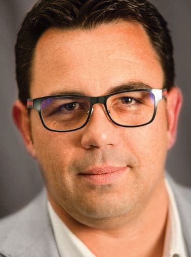 Castel Volturno, Nicola Oliva: "Sindaco schiavo dei numeri, così non si amministra"