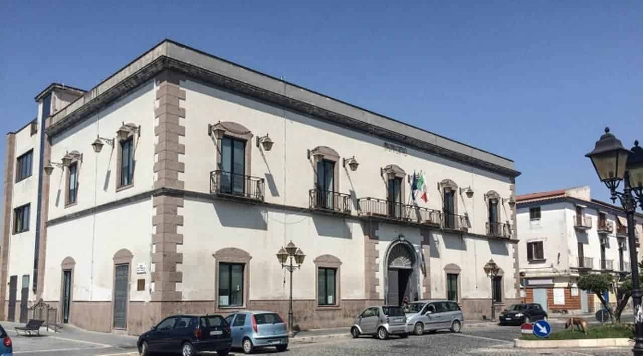 Atti dovuti che gettano "ombre" sulle elezioni a Castel Volturno