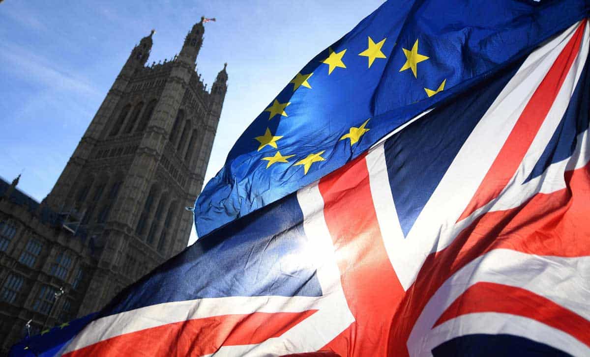 Disastro Brexit, la Gran Bretagna è sempre più povera