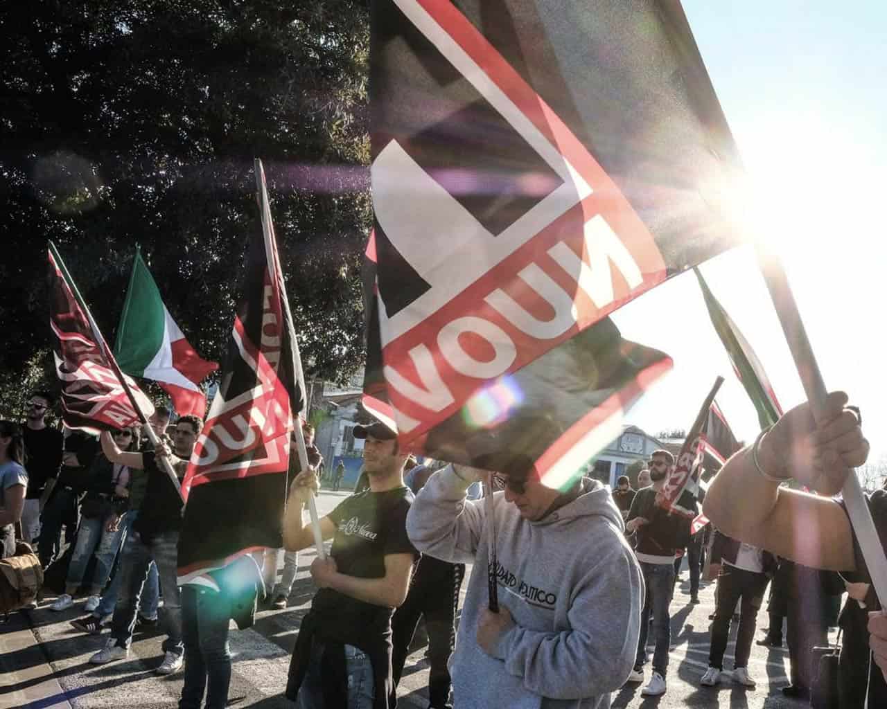 Replica di Forza Nuova Caserta ad Informare