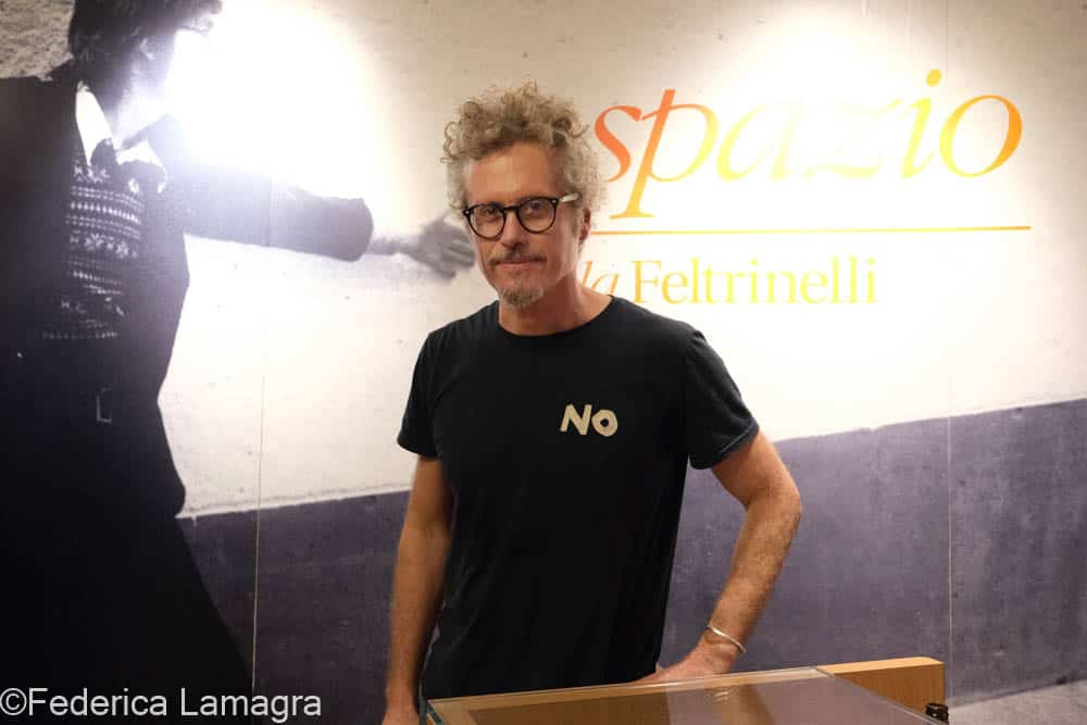 Niccolò Fabi alla Feltrinelli di Napoli