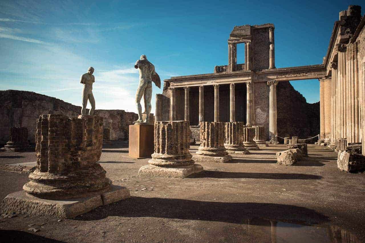 Pompei, arte e bellezza online per le festività