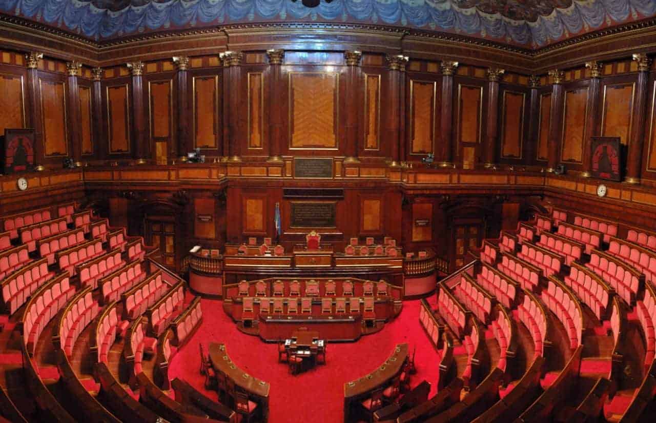 Voto utile e assenza di ideali. La campagna elettorale di un Paese bloccato