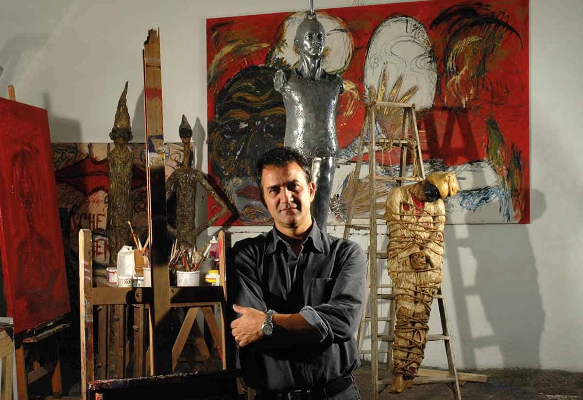 L'arte al servizio dei giovani, Lello Esposito racconta Napoli