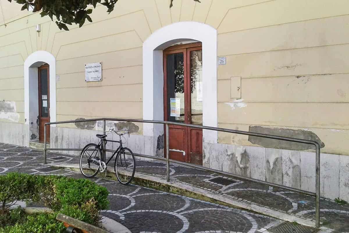 Biblioteche: a rischio la "Giuseppe Palomba"