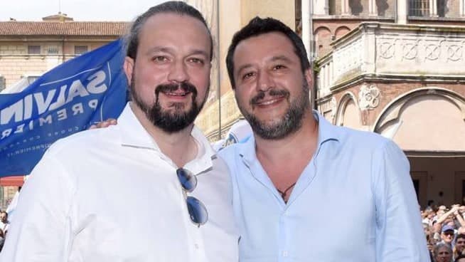 Ferrara, buoni spesa: "prima agli italiani", rischio di indirizzo politico