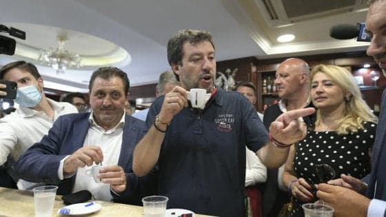 Castel Volturno, piazza blindata per l'arrivo di Matteo Salvini
