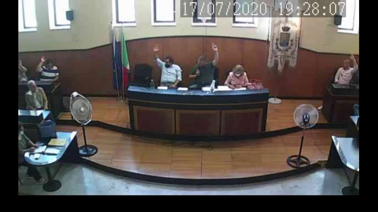 Il sindaco Petrella colpevole di assessoricidio