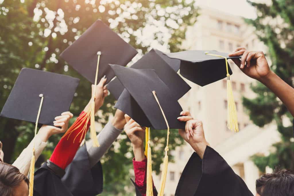 Studenti delle università: quei poveri dimenticati