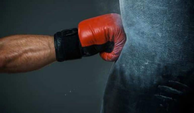 Combatti che ti passa - i pregiudizi sugli sport da contatto