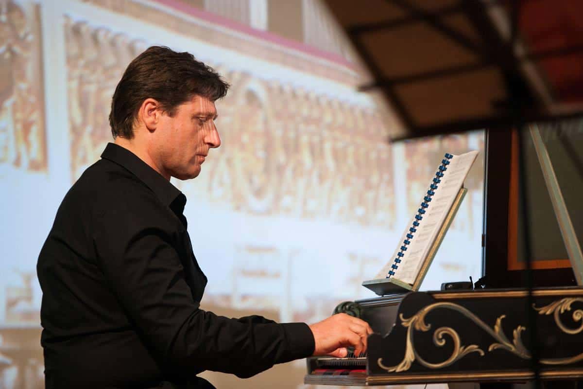 Teatro San Carlo: la potenza della musica classica