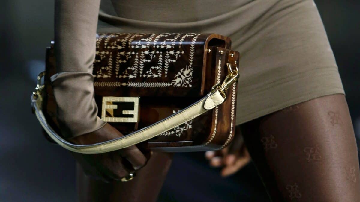 La Campania per Hand in Hand di Fendi