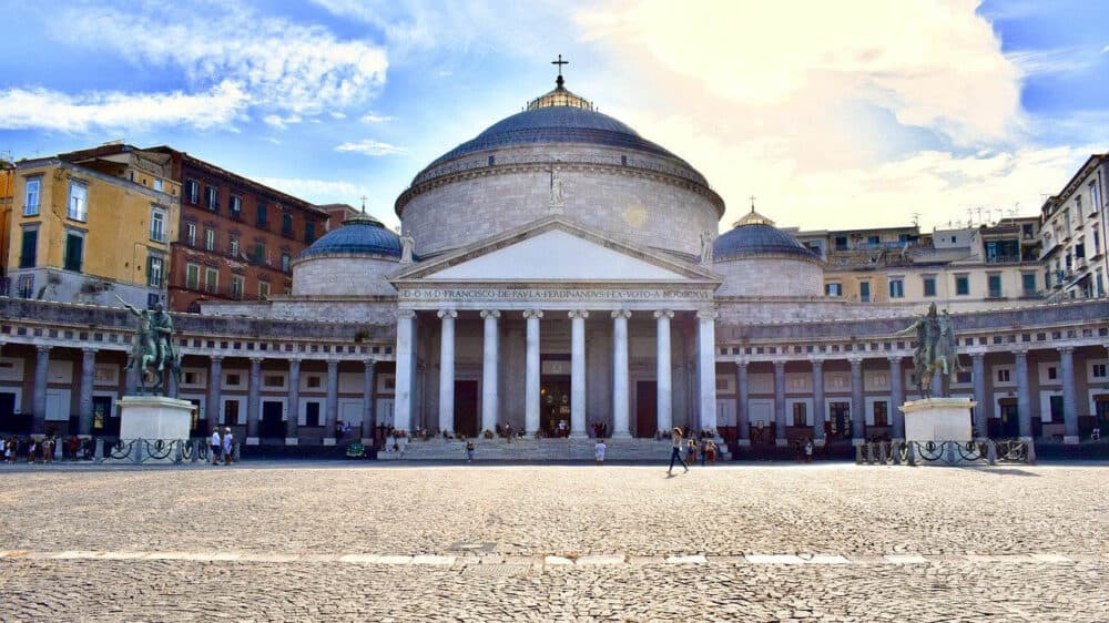 Maggio dei monumenti: un mese di eventi a Napoli