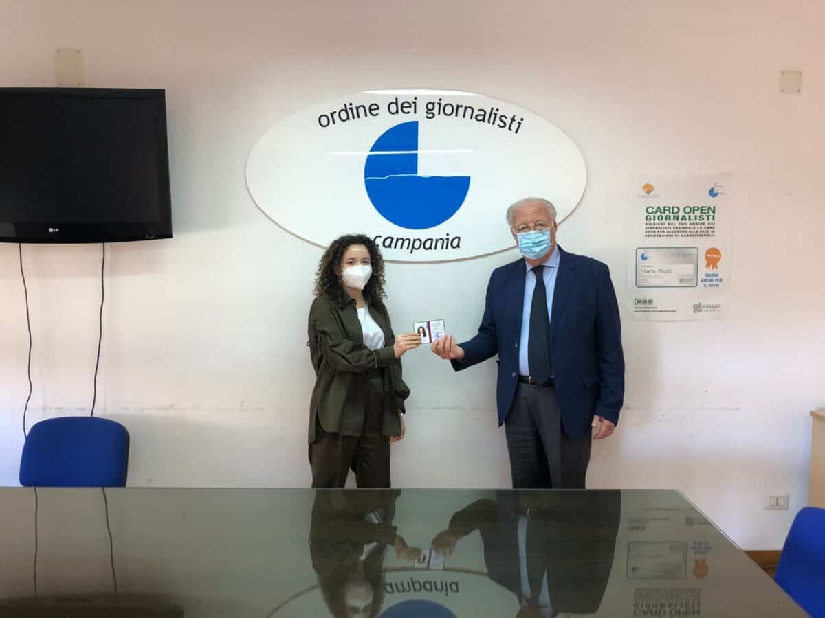 Consegnati i tesserini ai nuovi giovani giornalisti di Informare