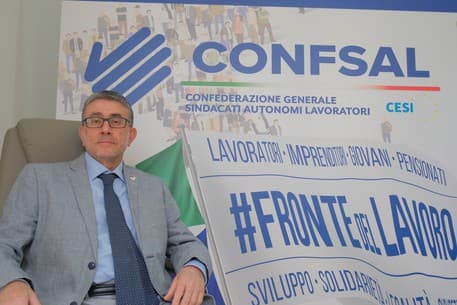 Napoli, Confsal in piazza per "La giornata del lavoro"