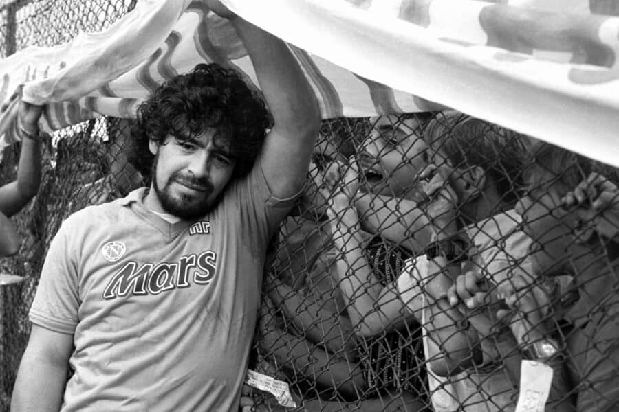 Napoli è ancora nelle mani di D10S