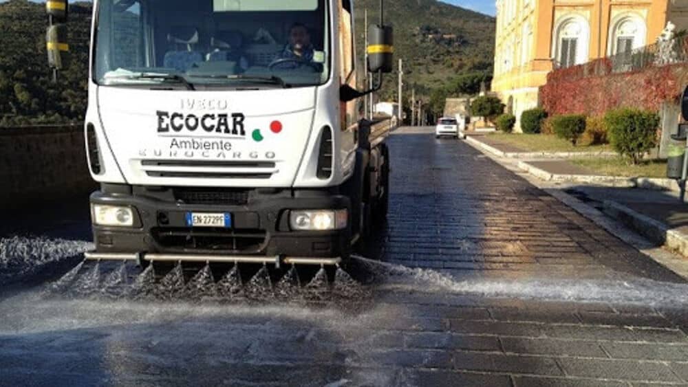 Caserta, dalla prossima settimana raccolta rifiuti alle 2 per bar e locali