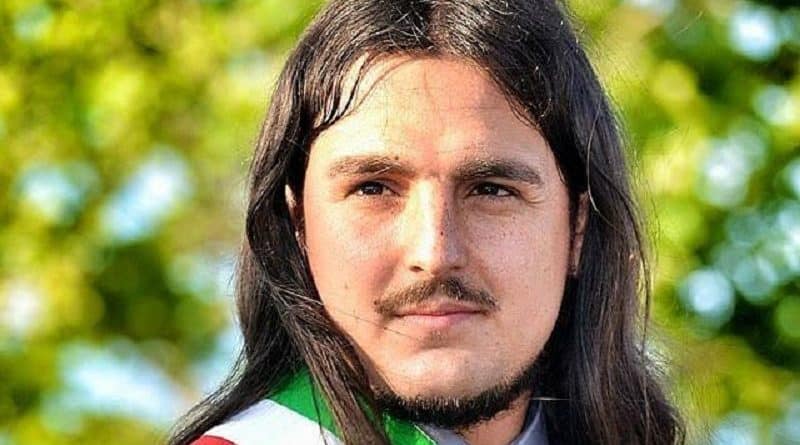 "Anche a Genova!": il sindaco di Bacoli Josi Della Ragione esulta per lo stop al circo con animali