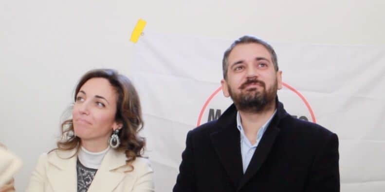 Miasmi Giugliano, Castellone e Micillo (M5S): "Richiesto tavolo urgente in Prefettura"