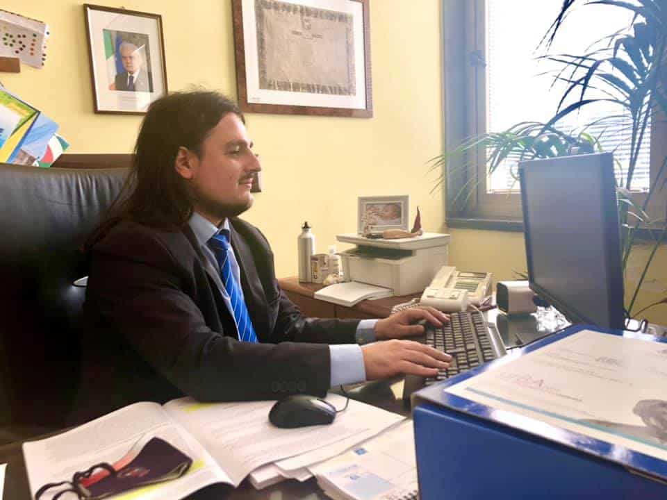 Verso la digitalizzazione: a Bacoli la prima delibera di Giunta sottoscritta con firme digitali