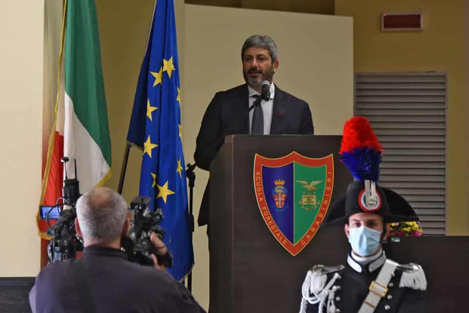 Premio d'eccellenza Città di Castel Volturno - Visita del Presidente Roberto Fico in Redazione 3