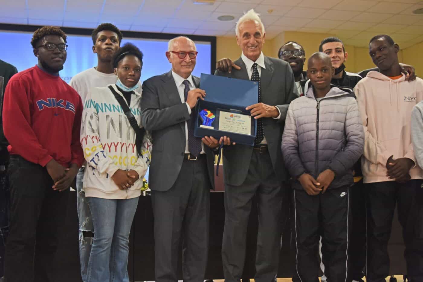 informareonline-speciale-premio-e-il-momento-lassessore-regionale-morcone-e-limpegno-per-castel-volturno-1