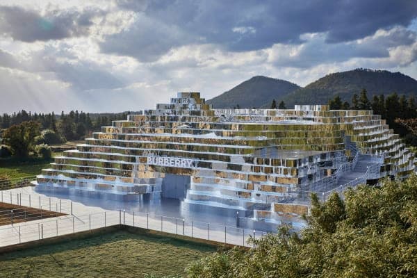 The Imagined Landscape Experience: la prima brand experience immersiva di Burberry nell’isola Jeju in Corea