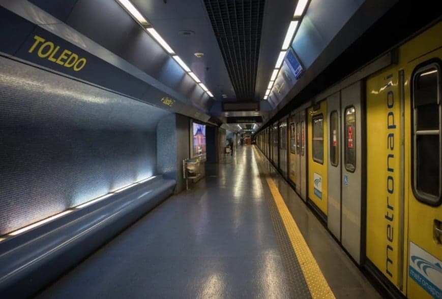 Napoli, Super Green Pass: i nuovi controlli per metro, bus e tram