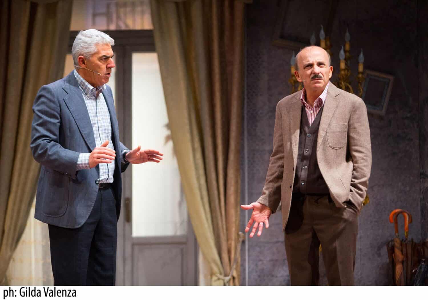 informareonline-a-teatro-ce-limperfezione-ce-la-vita-carlo-buccirosso-racconta-il-mestiere-dellattore