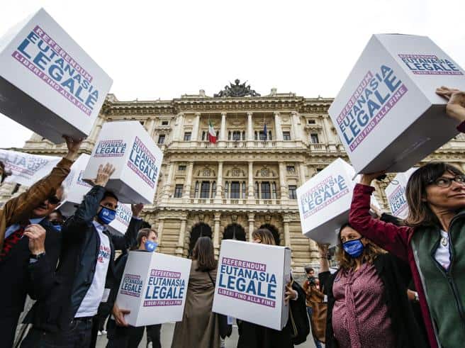 Consulta, stop al Referendum su Eutanasia: "Inammissibile"